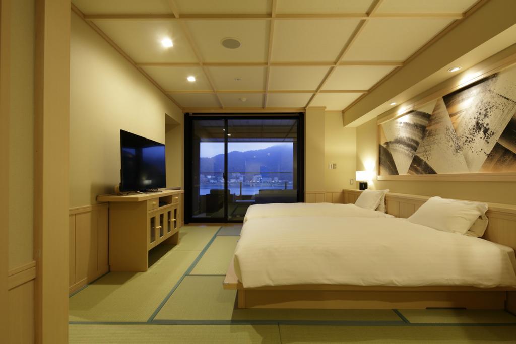 Fujikawaguchiko Onsen Konanso Hotel Exterior foto A room at the hotel