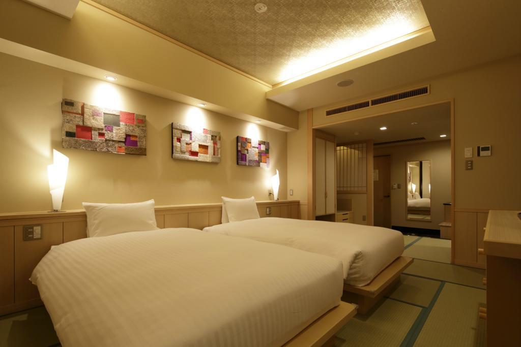 Fujikawaguchiko Onsen Konanso Hotel Exterior foto A room at the hotel