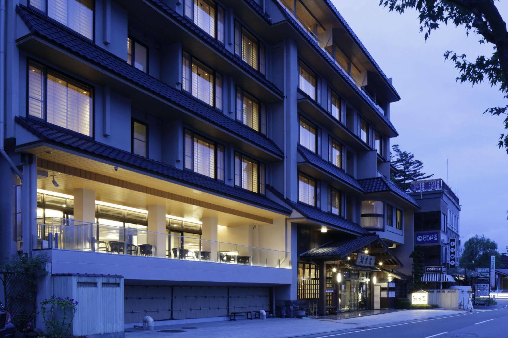 Fujikawaguchiko Onsen Konanso Hotel Exterior foto The main building of the University of Yamanashi